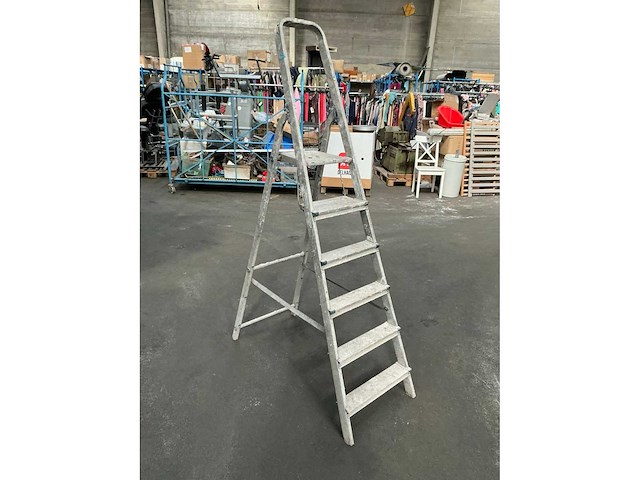 Altrex trapladder - afbeelding 1 van  5
