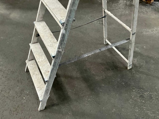 Altrex trapladder - afbeelding 5 van  5