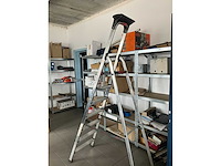 Altrex trapladder - afbeelding 2 van  7