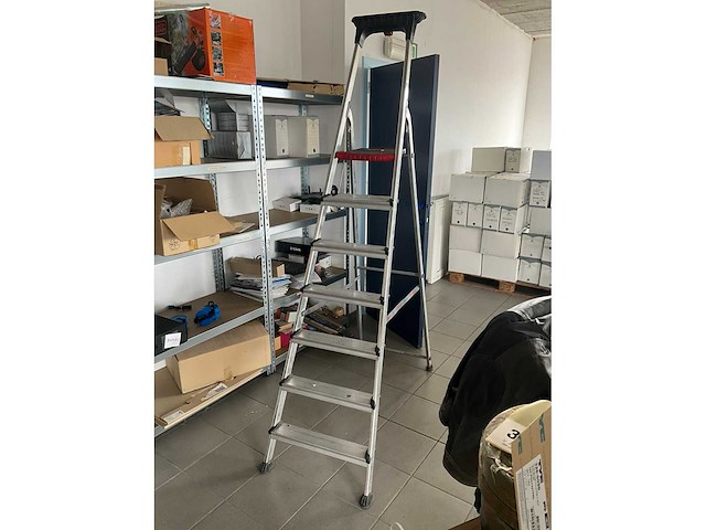 Altrex trapladder - afbeelding 1 van  5