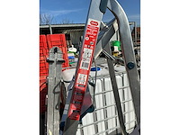 Altrex traplatter - afbeelding 2 van  2