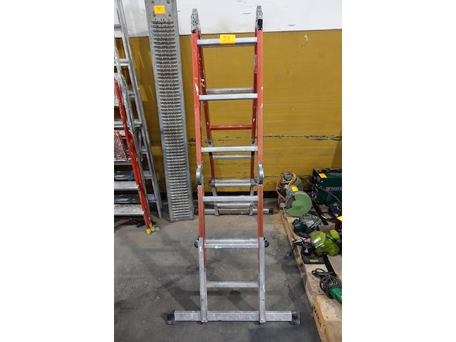 Altrex vouwladder - afbeelding 3 van  3