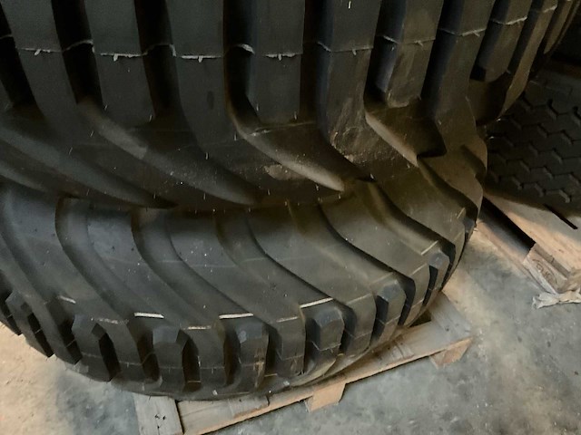 Altura t422 band met velg (4x) - afbeelding 5 van  8