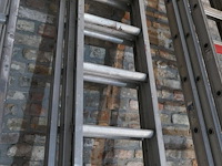 Alu 3-delige opsteekladder - afbeelding 2 van  3