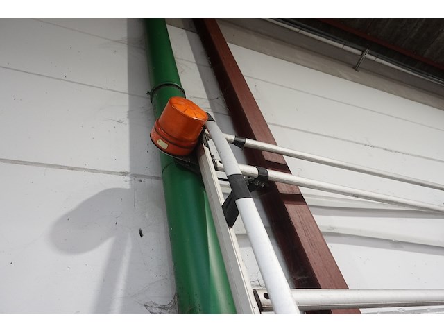 Alu dakdrager - afbeelding 4 van  4