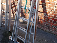 Alu dubbele opsteekladder petry 1 stuk - afbeelding 3 van  5