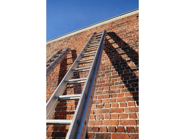 Alu dubbele opsteekladder petry 1 stuk - afbeelding 4 van  7