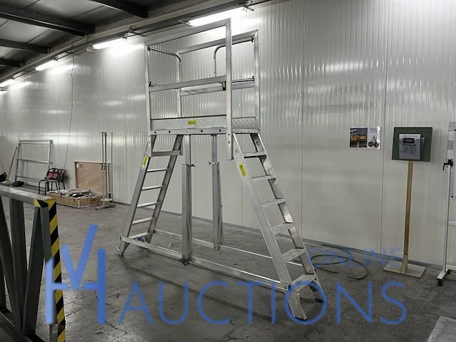 Alu ladderplatform - afbeelding 1 van  4