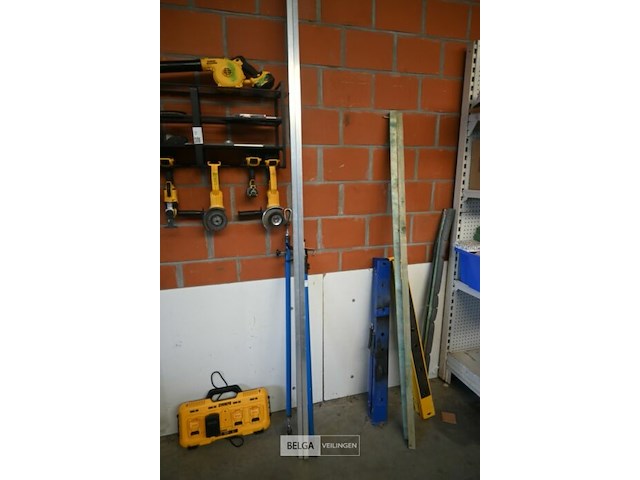 Alu latten en gyprocstippen - afbeelding 2 van  3
