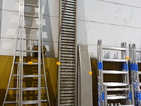 Alu loopbrug + oprijrampen - afbeelding 1 van  1