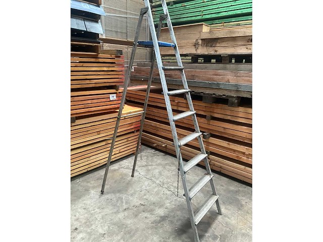 Alu opklapbare trapladder - afbeelding 2 van  3