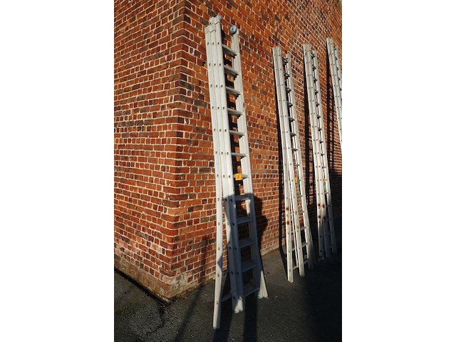 Alu opsteekladder 3-delig 1 stuk - afbeelding 1 van  4