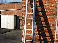 Alu opsteekladder 3-delig 1 stuk - afbeelding 2 van  4