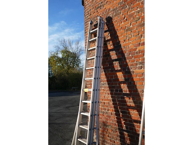 Alu opsteekladder 3-delig 1 stuk - afbeelding 3 van  4