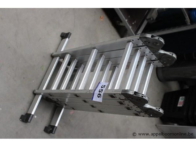 Alu plooiladder - afbeelding 1 van  2