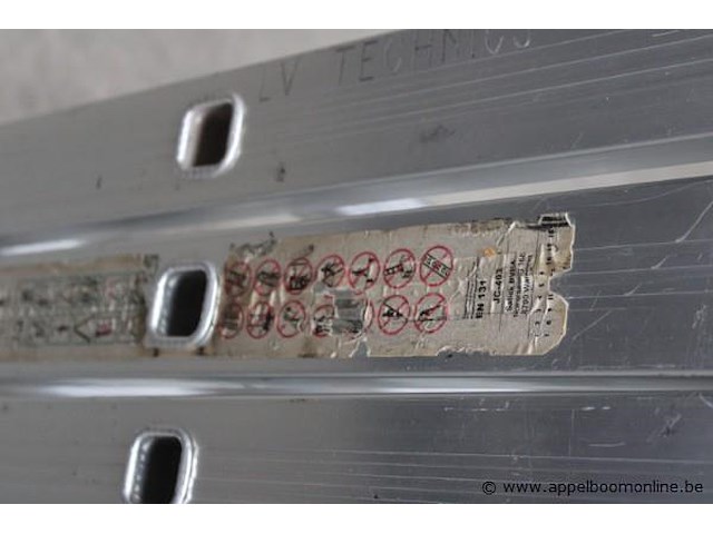 Alu plooiladder - afbeelding 2 van  2