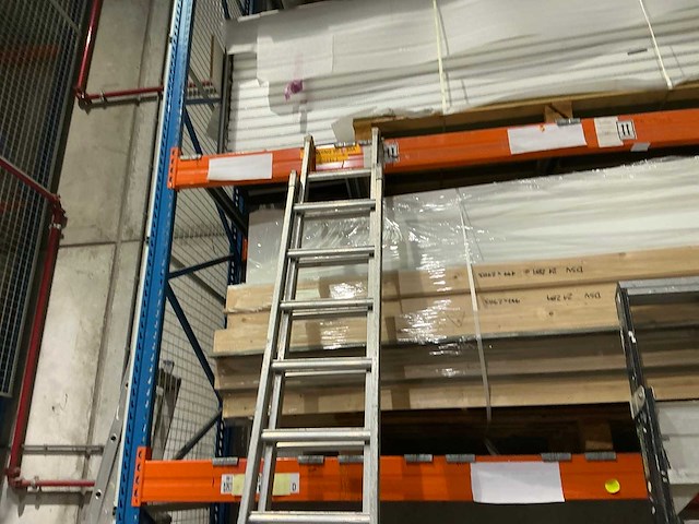 Alu schuifladder - afbeelding 4 van  4