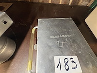 Alu tank - afbeelding 1 van  3