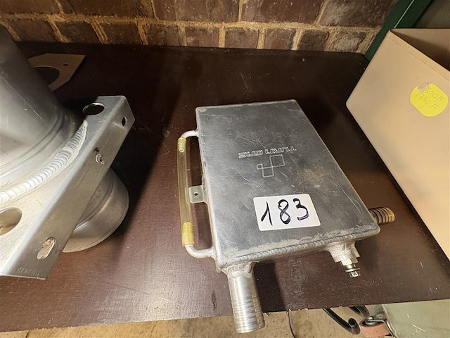 Alu tank - afbeelding 2 van  3