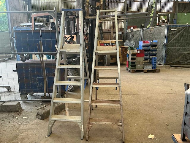 Alu trapladder (2x) - afbeelding 1 van  5