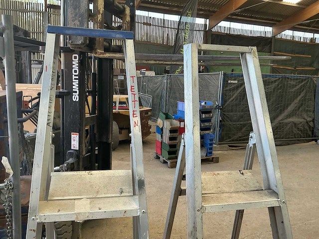 Alu trapladder (2x) - afbeelding 5 van  5