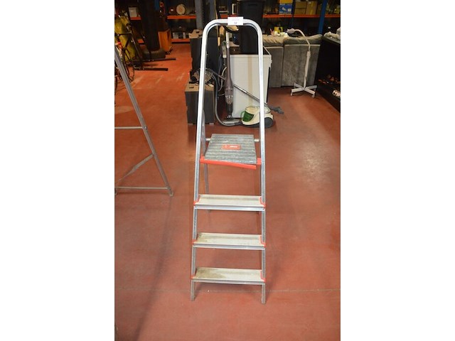 Alu trapladder 3 treden, alu trapladder 7 treden - afbeelding 5 van  5