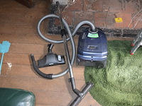 Alu trapladder 8 treden, sledestofzuiger nilfisk coupe neo, flatscreen tv samsung b2230hd - afbeelding 5 van  10
