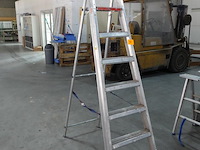 Alu trapladder altrex - afbeelding 1 van  4