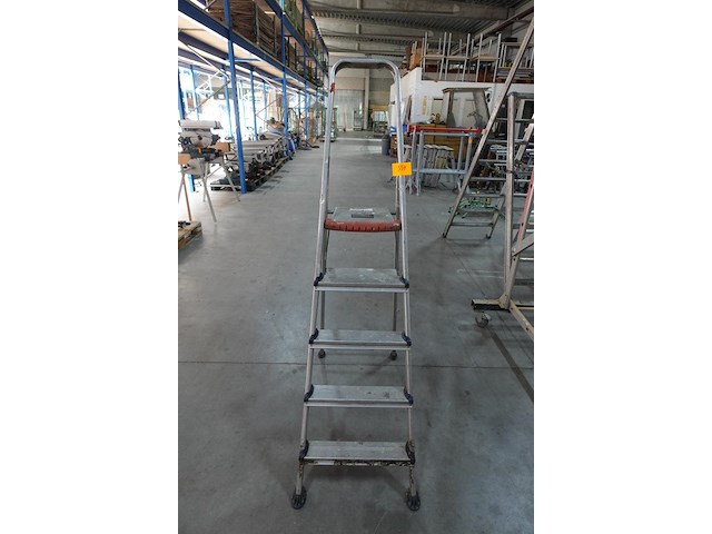 Alu trapladder altrex - afbeelding 2 van  3