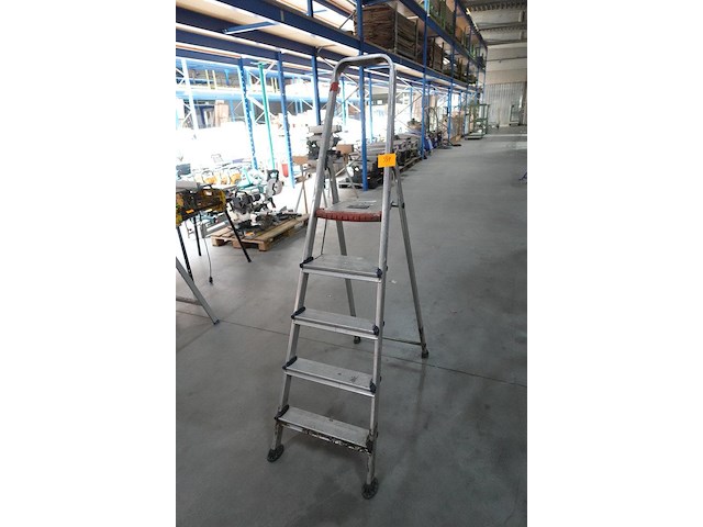 Alu trapladder altrex - afbeelding 3 van  3