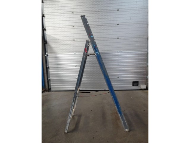 Alu trapladder altrex - afbeelding 2 van  2
