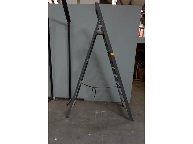 Alu trapladder altrex - afbeelding 1 van  3