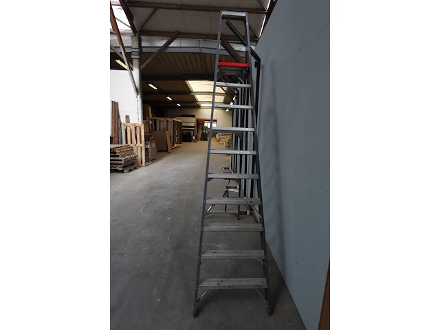 Alu trapladder altrex - afbeelding 2 van  3