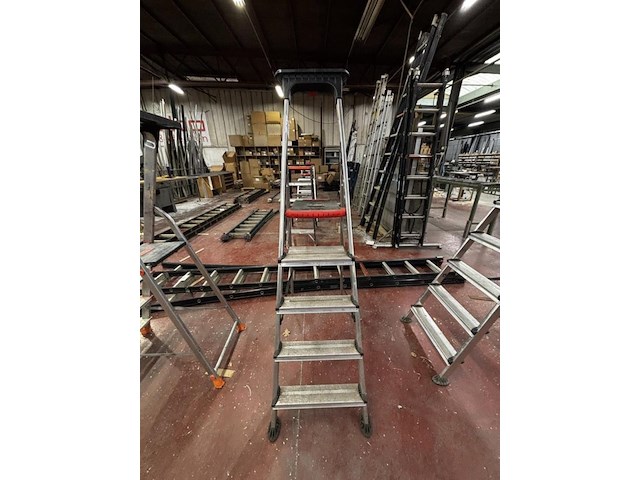 Alu trapladder altrex - afbeelding 1 van  3