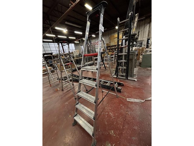 Alu trapladder altrex - afbeelding 2 van  3