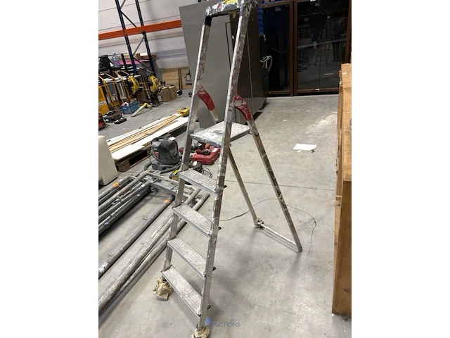 Alu trapladder hailo - afbeelding 4 van  4