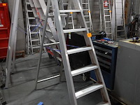 Alu trapladder solide - afbeelding 1 van  2