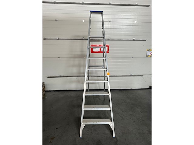 Alu trapladder solide - afbeelding 1 van  2