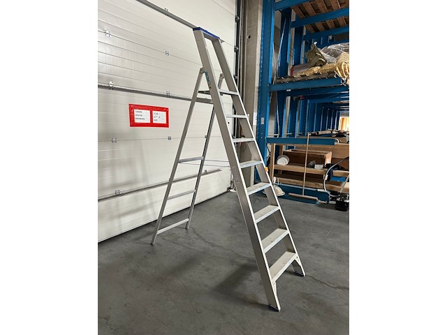Alu trapladder solide - afbeelding 2 van  2