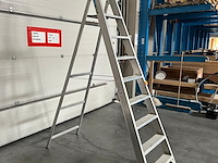 Alu trapladder solide - afbeelding 2 van  2
