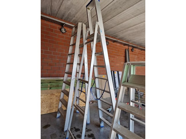 Alu trapladder solide - afbeelding 5 van  5