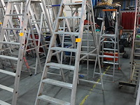 Alu trapladder - afbeelding 1 van  2