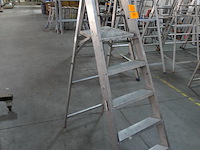 Alu trapladder - afbeelding 1 van  2
