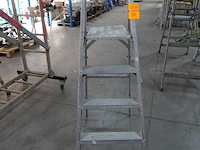 Alu trapladder - afbeelding 2 van  2