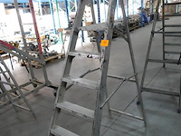 Alu trapladder - afbeelding 3 van  3