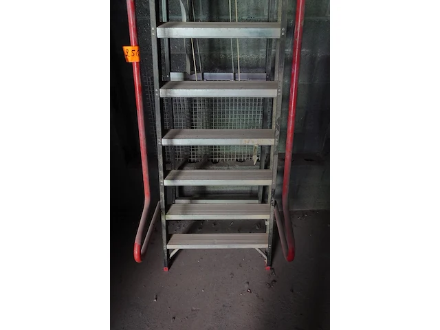 Alu trapladder - afbeelding 2 van  3