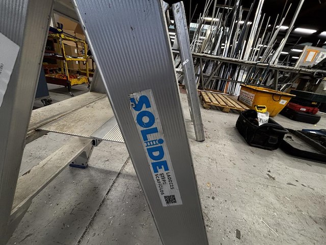 Alu trapladder - afbeelding 3 van  3