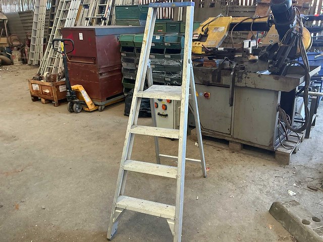 Alu trapladder - afbeelding 2 van  3