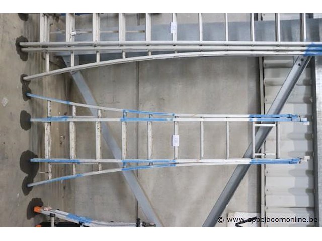 Alu uitschuifladder 2x10 - afbeelding 1 van  1