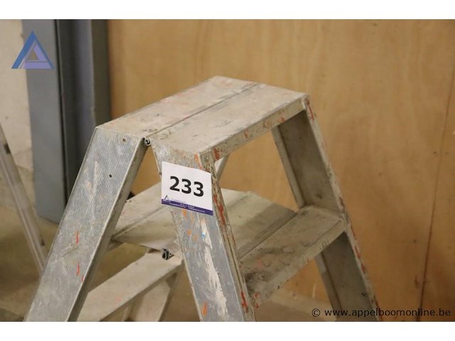 Alu uitzetrap vv 3 sporten - afbeelding 2 van  2